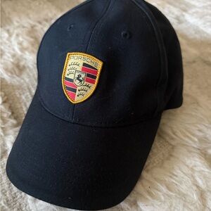 PORSCHE Crest Black Cap